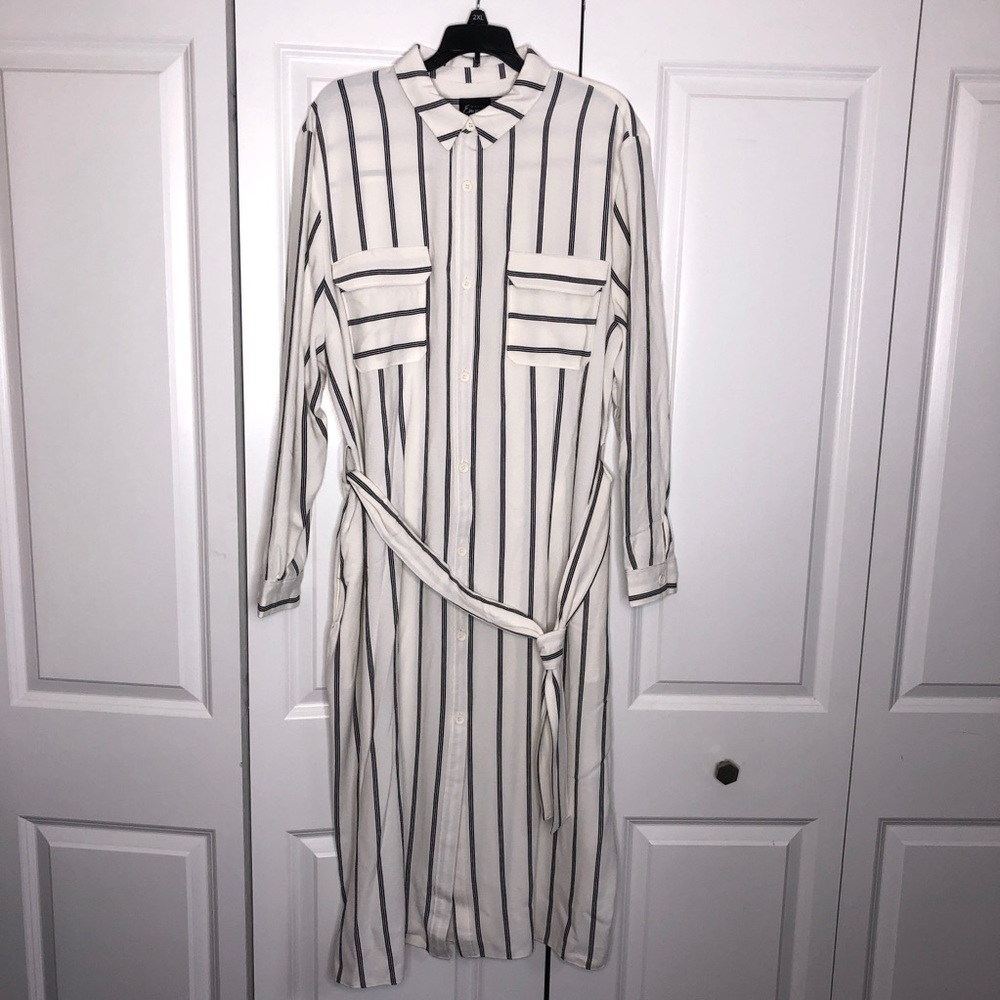 New Simply Emma Black & Cream Dress 3XL